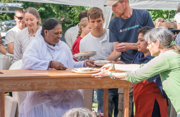 Amma in the Pacific Northwest